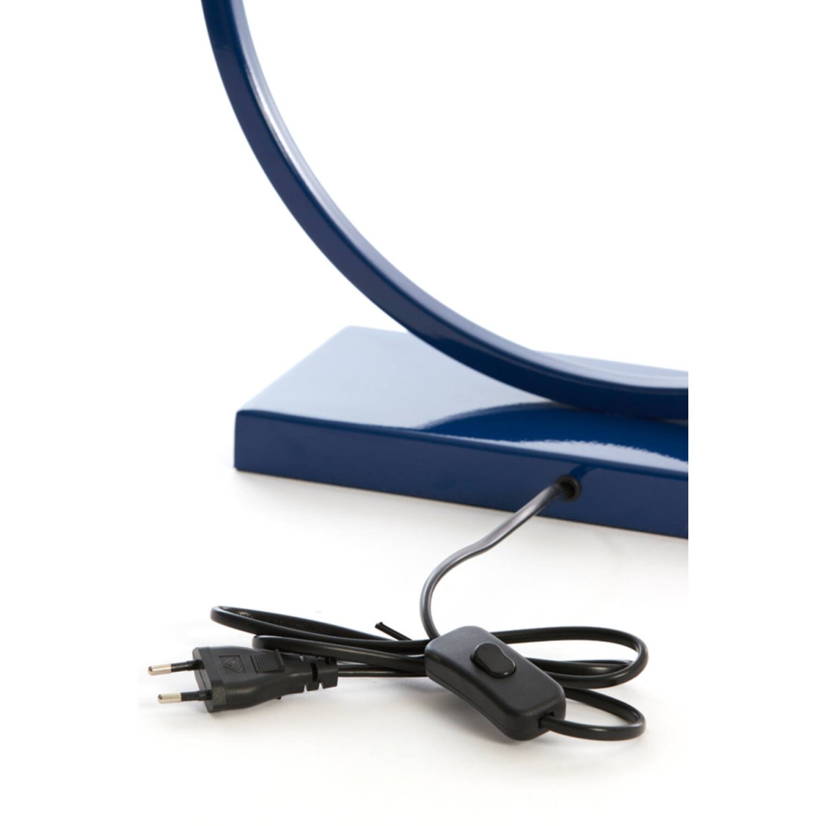 Liva 53cm Sininen lampunjalka valmistajalta Light & Living - 