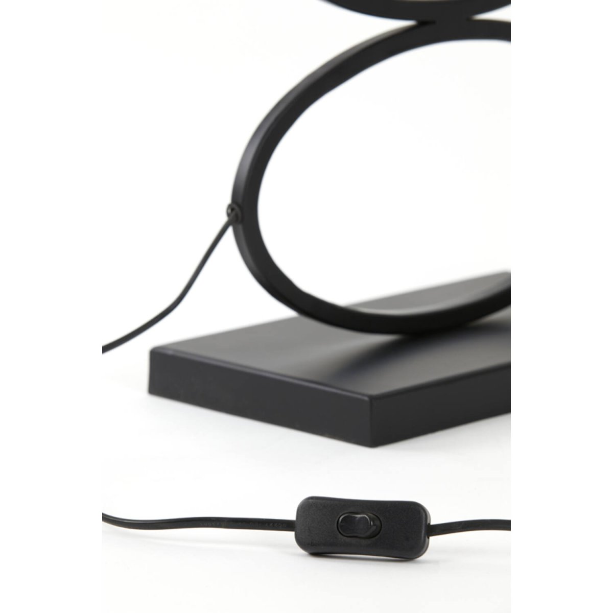 Stelius 60cm Musta lampunjalka valmistajalta Light & Living - 