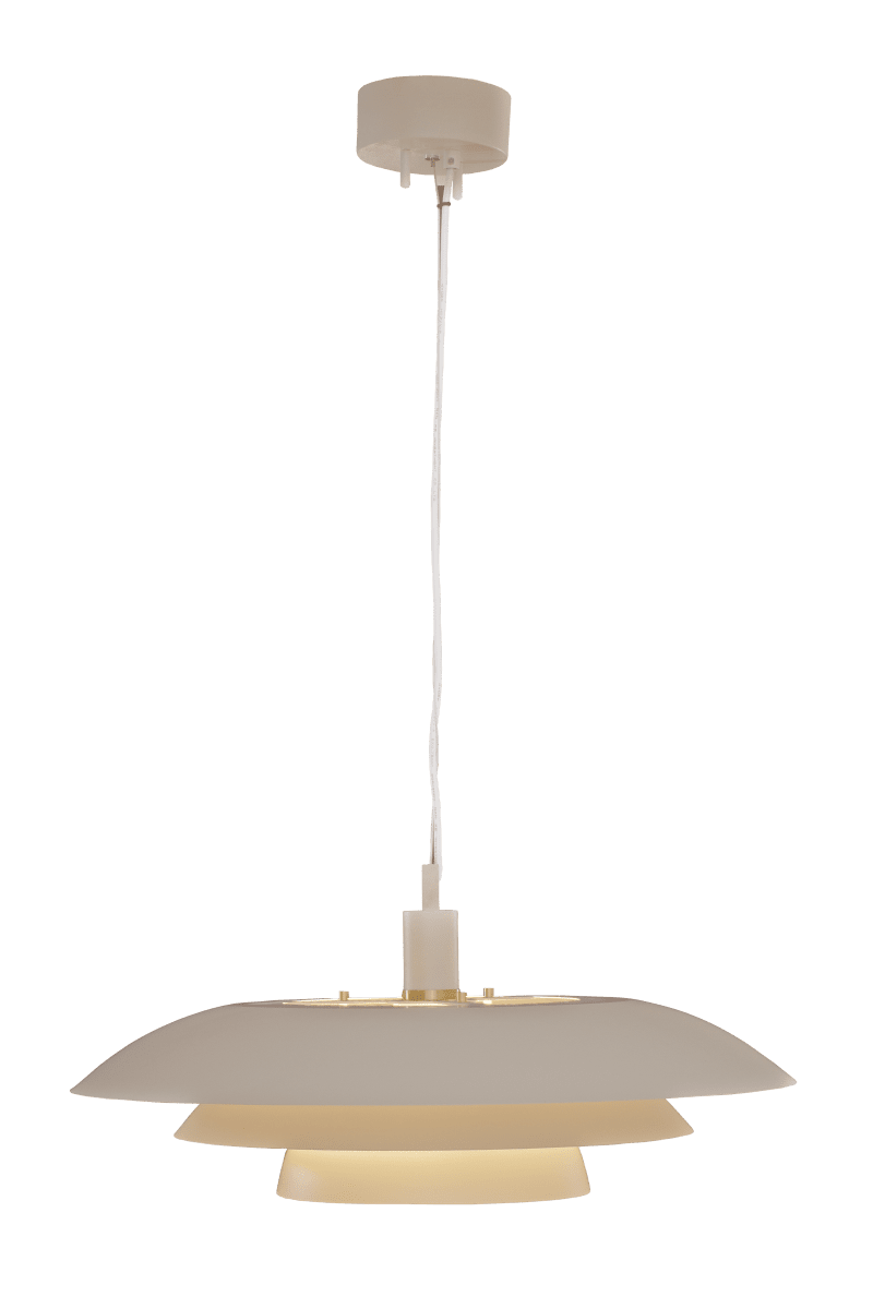 Epsilon Ø56 Beige kattovalaisin valmistajalta Aneta Lighting - Siin&auml; on kolmiosainen metallinen varjostin, joka jakaa valon kauniisti ja est&auml;&auml; h&auml;ik&auml;isy&auml;.
