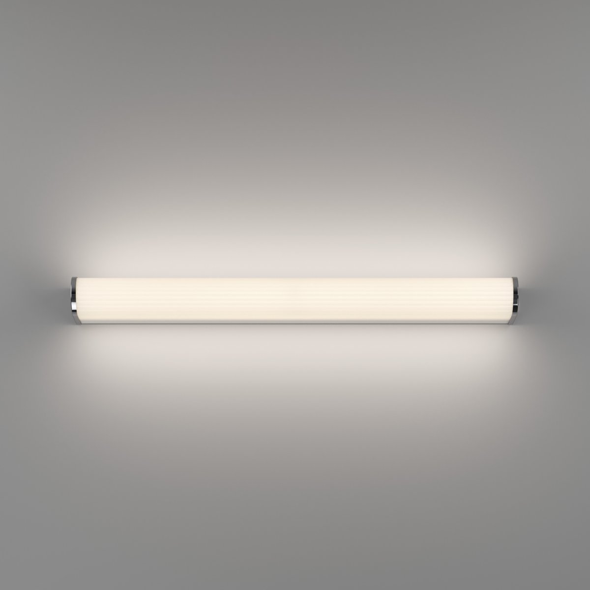 Patrovaro 60cm Valkoinen kylpyhuoneen valaisin valmistajalta Eglo - Valaisimessa on integroitu LED, jonka valovirta on 2000 lumenia, ja värilämpötilaa voidaan säätää kolmessa vaiheessa valkoisesta viileän valkoiseen valoon.