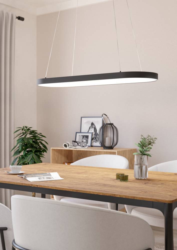 Codriales 78cm Musta kattovalaisin valmistajalta Eglo - Tässä riippuvalaisimessa yhdistyy minimalistinen muoto ja ohut, soikea muotoilu, joka antaa huoneelle modernin ja ilmavan tunnelman.