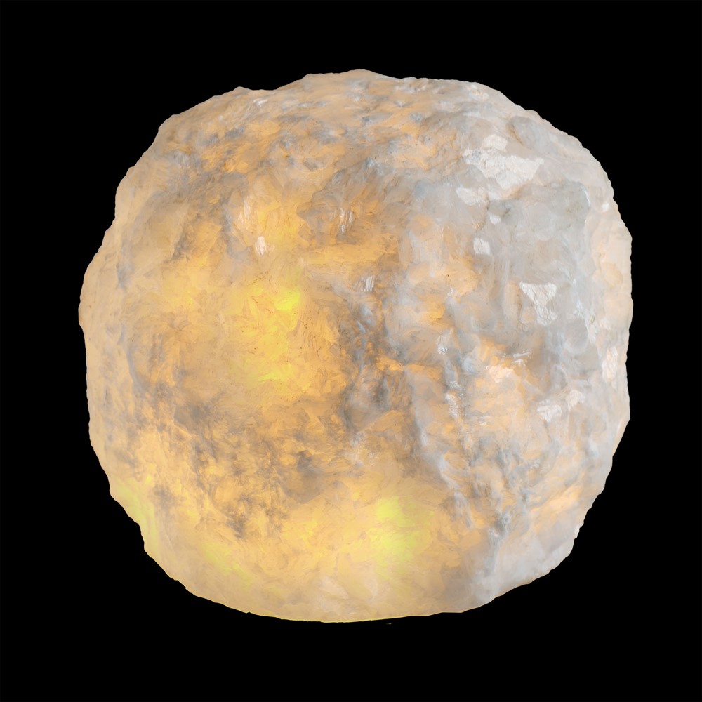Marble 10cm Valkoinen valmistajalta Unison - Marmori toimii kahdella AA-paristolla ja siin&auml; on ajastintoiminto, jossa on 6 tuntia p&auml;&auml;ll&auml; ja 18 tuntia pois p&auml;&auml;lt&auml;.