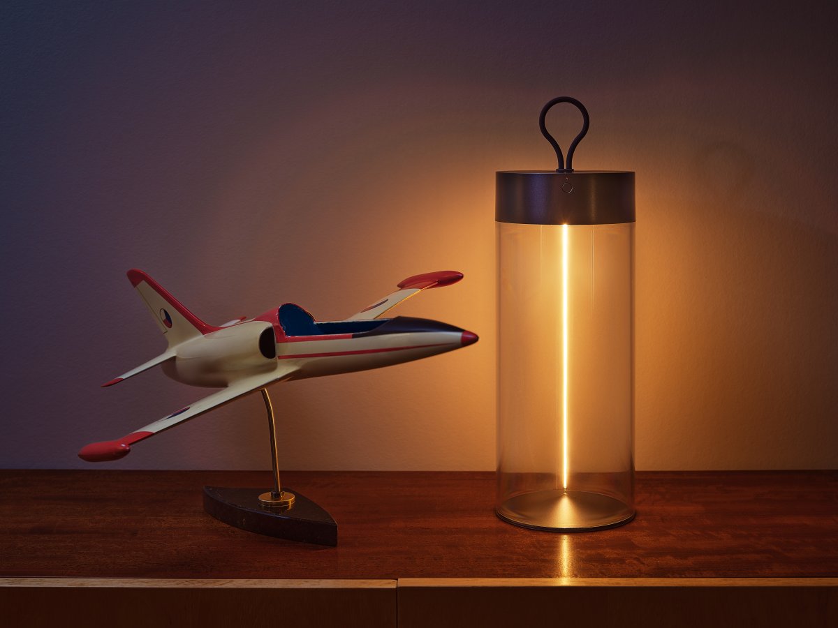 Decor Filament 32cm Tumman harmaa Siirrettävä valmistajalta Ledvance - Decor Filament on kaunis kannettava lamppu, jossa on moderni muotoilu.