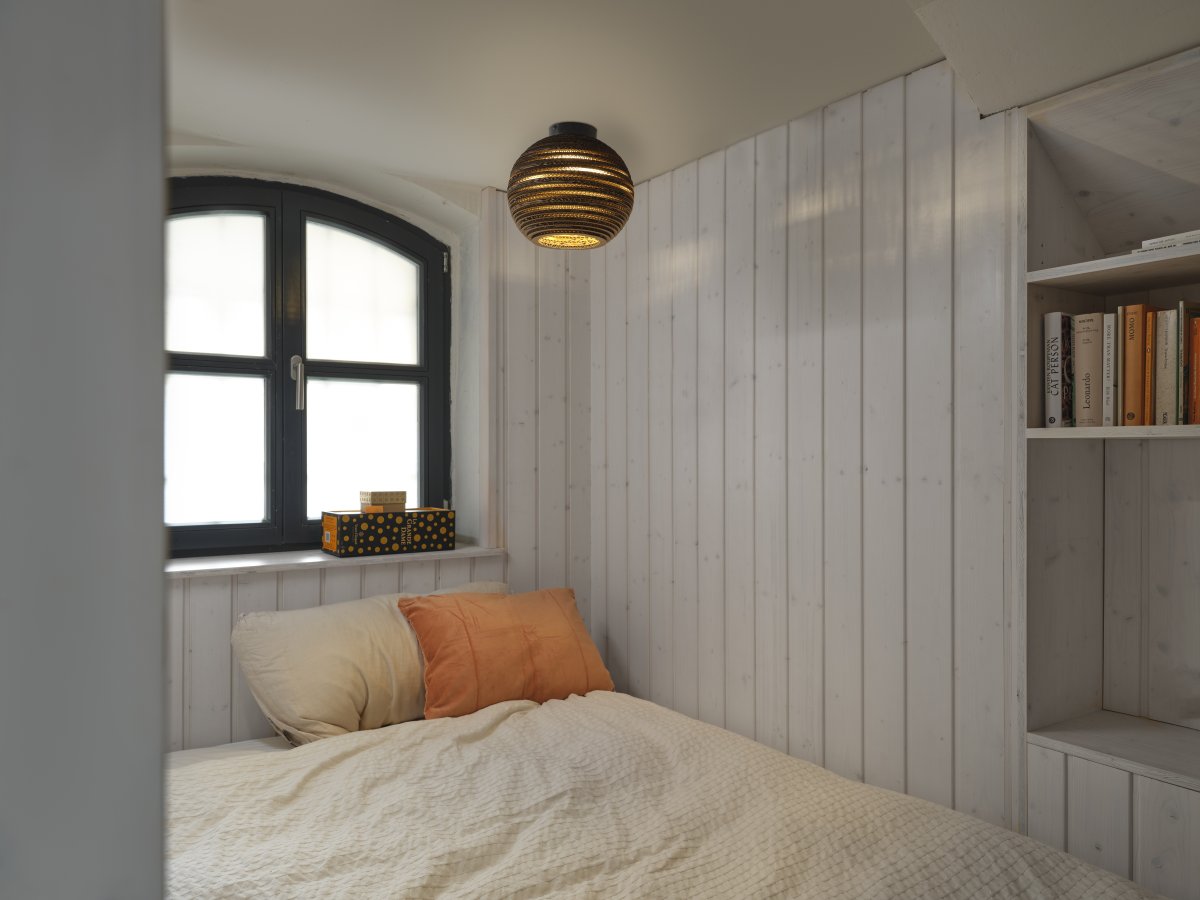 Cardboard Ball Ø26 Ruskea plafondi valmistajalta Ledvance - 