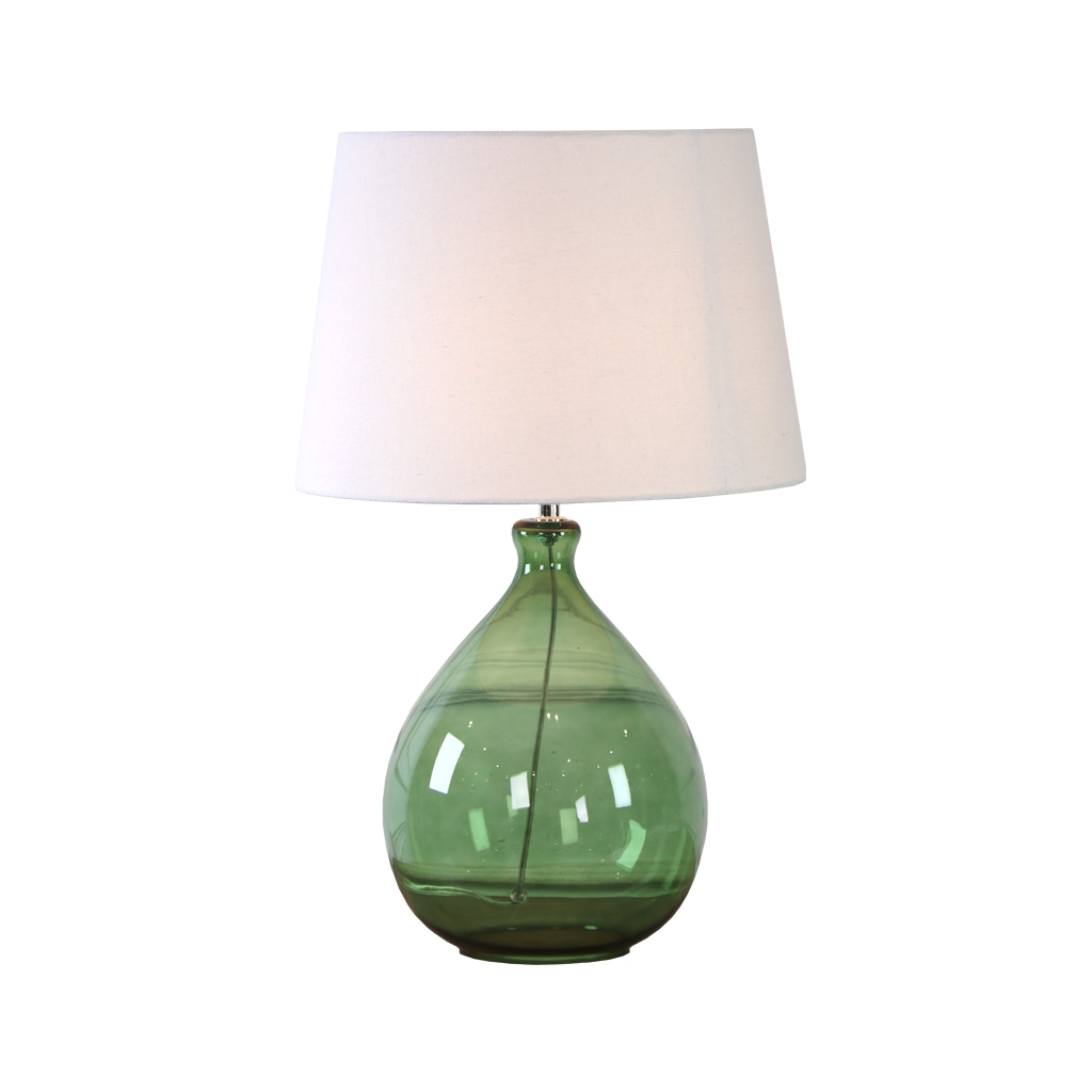 Tasso 55cm Vihreä pöytävalaisin valmistajalta Lampan - Tasso on tyylik&auml;s ja koristeellinen p&ouml;yt&auml;valaisin, joka yhdist&auml;&auml; lasia ja tekstiili&auml; elegantilla tavalla.