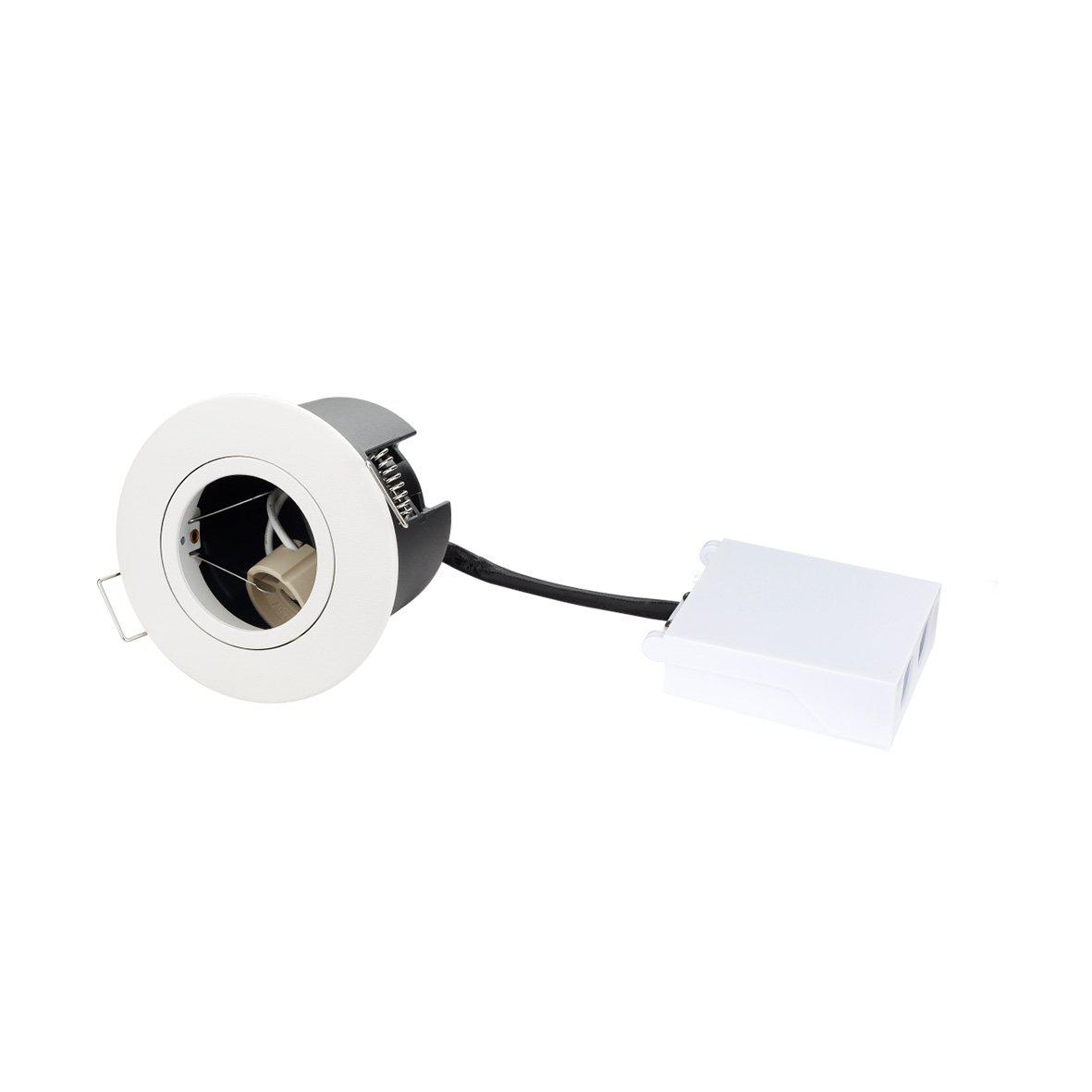 Tenny Downlight GU10 Valkoinen valmistajalta Designlight - T&auml;m&auml; alasvalo on suunniteltu GU10-kantaisille valonl&auml;hteille, ja se antaa sinulle t&auml;yden joustavuuden valita oma valonl&auml;hteesi halutun kirkkauden ja valon l&auml;mp&ouml;tilan perusteella.