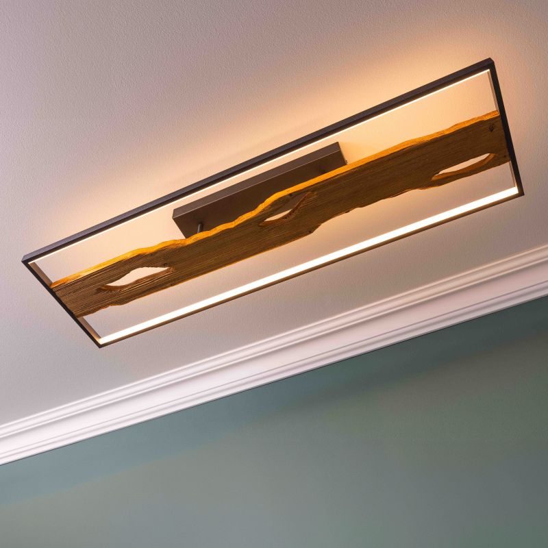Chaumont 100cm Puu plafondi valmistajalta Brilliant - 48 W:n teholla ja 6600 lumenin valovirralla se tarjoaa tehokkaan valaistuksen huoneeseen, ja l&auml;mmin valkoinen 3000 kelvinin valonv&auml;ri luo viihtyis&auml;n tunnelman.