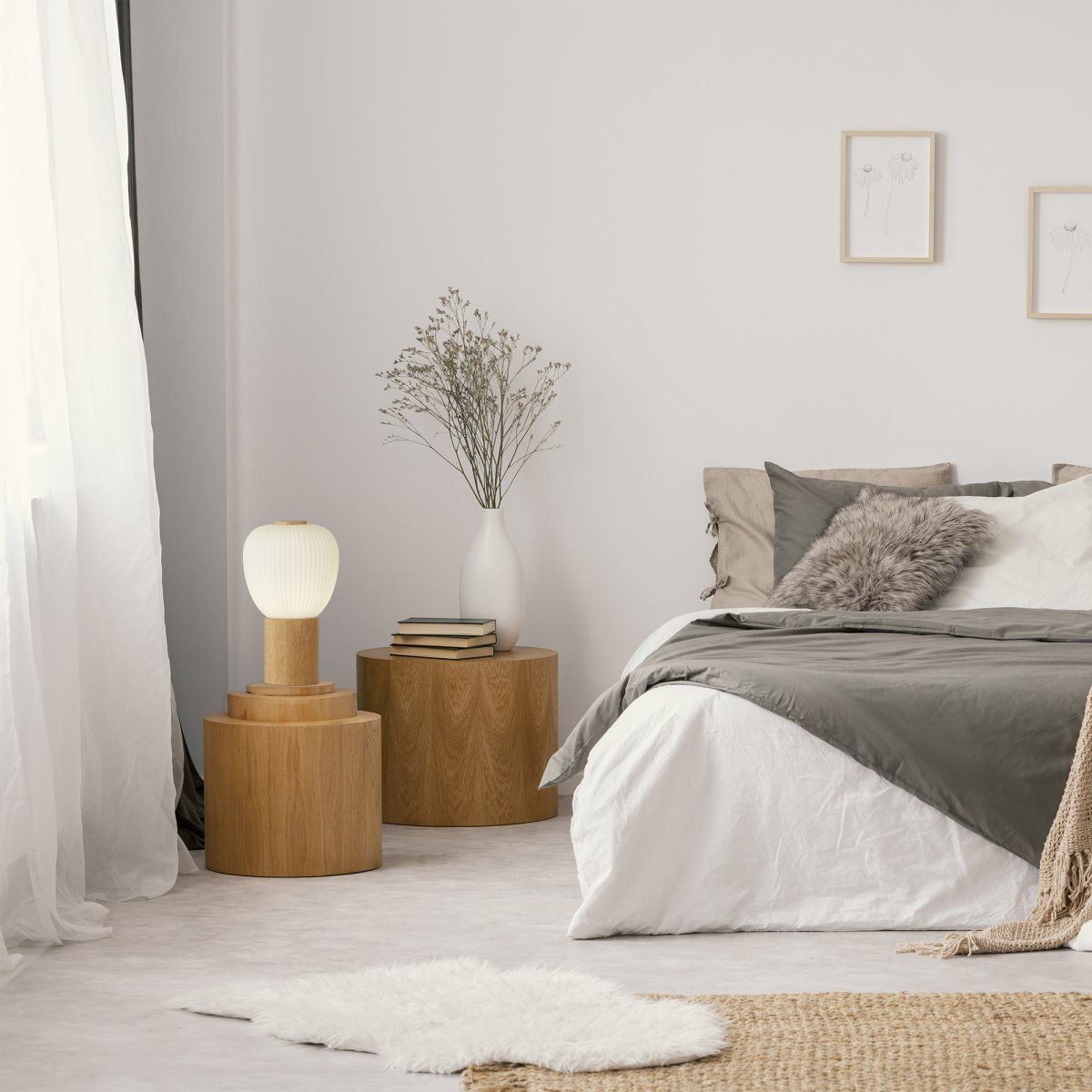 Ella 25cm Puu pöytävalaisin valmistajalta Searchlight - Ella-pöytävalaisin on harmoninen yhdistelmä tyyliä ja luontoa.