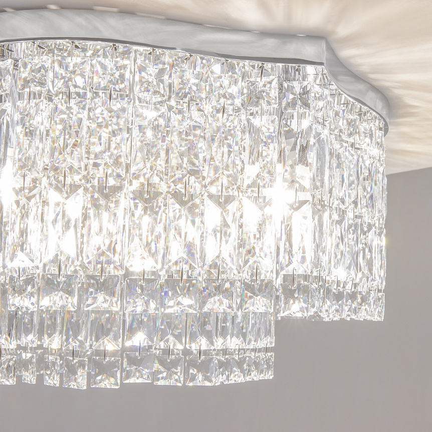 Dune Ø45 Kromi kristalli valmistajalta Maytoni - Kimaltelevat prismat vangitsevat valoa ja luovat huoneeseen ylellisen tunnelman.