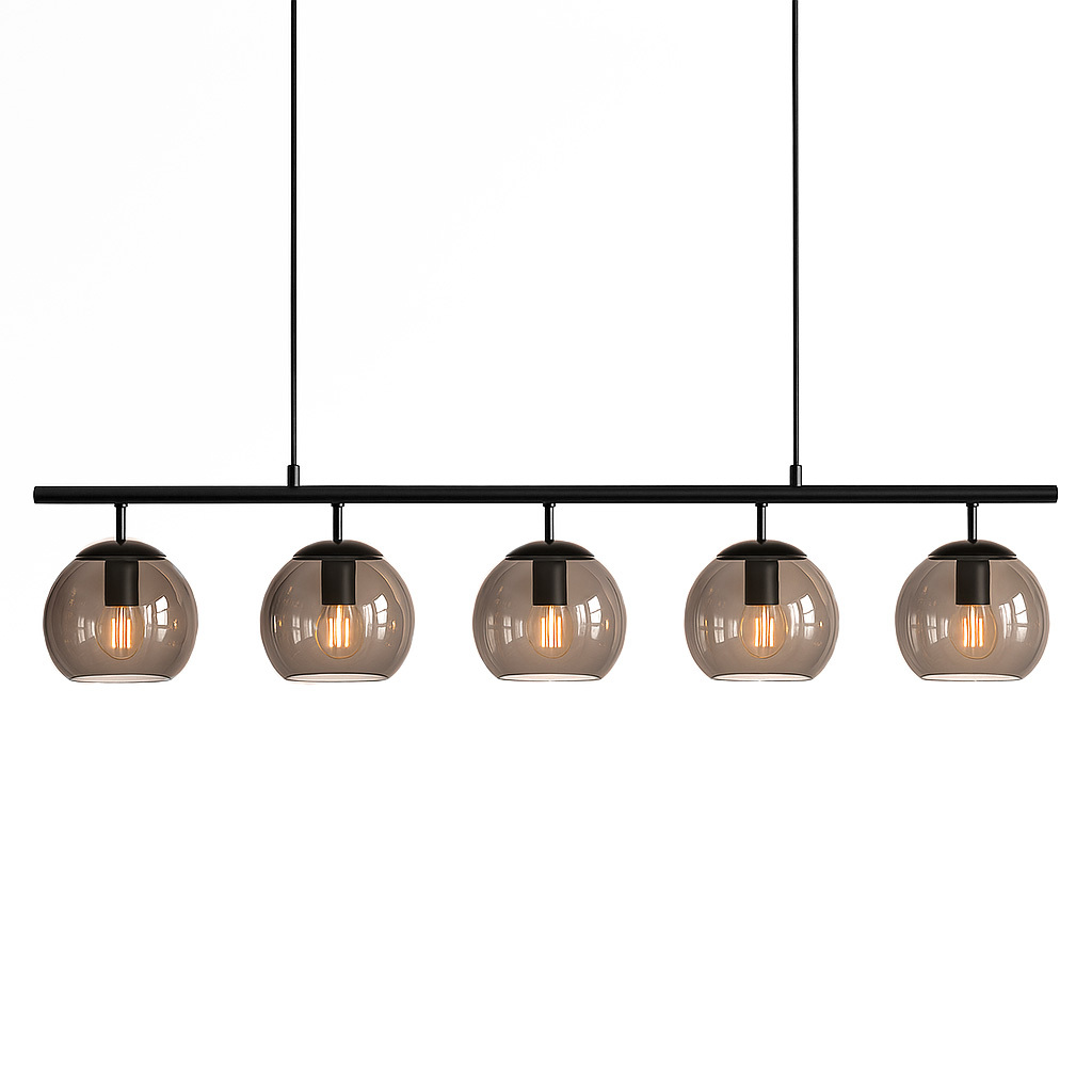 Globi 5 120cm Musta/Savunharmaa kattovalaisin valmistajalta Nordic Lighting - Globi 5 on tyylik&auml;s kattovalaisin, joka yhdist&auml;&auml; modernin muotoilun pehmeisiin muotoihin.
