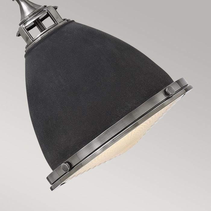 Amelia Ø32 Antiikkinen sinkki kattovalaisin valmistajalta Elstead Lighting - Kupolen har en etsad prismatisk bottenlins, och denna helmetalliska versionen i antik-zink har en autentisk vintagelook.