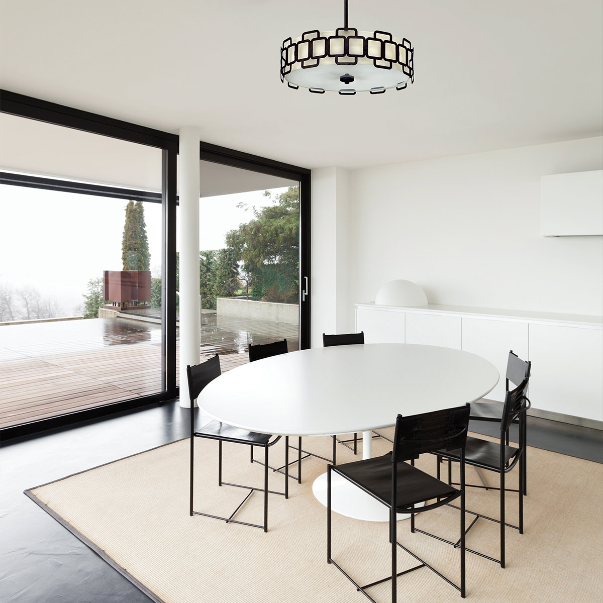Sabina Ø57 Musta kattovalaisin valmistajalta Elstead Lighting - Sabina on elegantti kattovalaisin, jossa on ilmava ja koristeellinen muotoilu.
