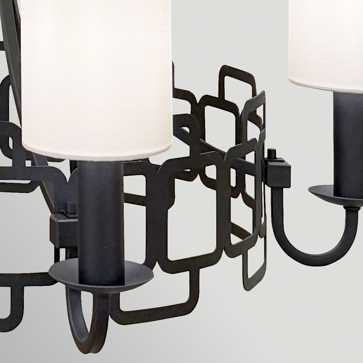 Sabina Ø72 Musta kattovalaisin valmistajalta Elstead Lighting - Sabina on elegantti kattokruunu, jossa on ilmava ja koristeellinen muotoilu.