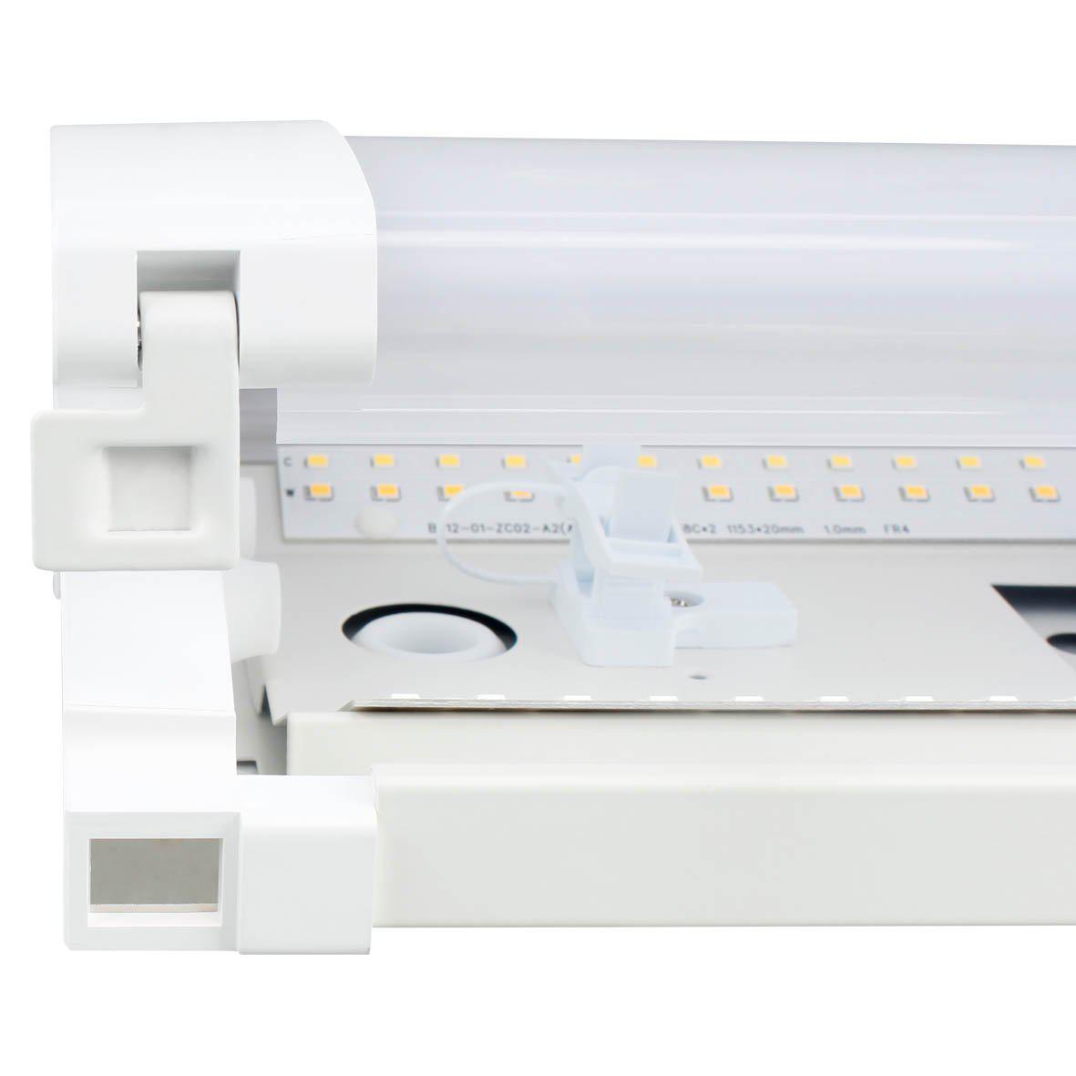 Liny Grab 3000/4000K 62cm Valkoinen valmistajalta Designlight - S&auml;&auml;dett&auml;v&auml; teho - joustava valon s&auml;&auml;t&ouml;Korkea hy&ouml;tysuhde (140 lm/W) - alhaisemmat energiakustannuksetTasainen ja miellytt&auml;v&auml; valo ty&ouml;ymp&auml;rist&ouml;&ouml;nVankka ja v&auml;h&auml;n huoltoa vaativa rakenneTy&ouml;kaluton kaapeliliit&auml;nt&auml; nopeaa asennusta vartenT&auml;m&auml;n teollisuusvalaisimen avulla saat pitk&auml;aikaisen valaistusratkaisun, joka yhdist&auml;&auml; kest&auml;vyyden, turvallisuuden ja energiatehokkaan suorituskyvyn - mukautettu vaativiin ty&ouml;paikkoihin.