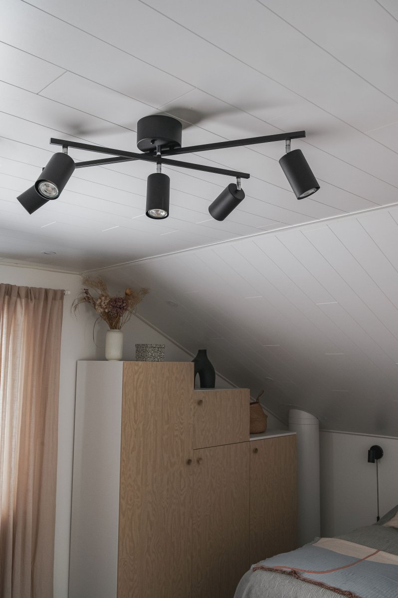 Marlina 5 Musta kohdevalaisin valmistajalta Trio Lighting - 