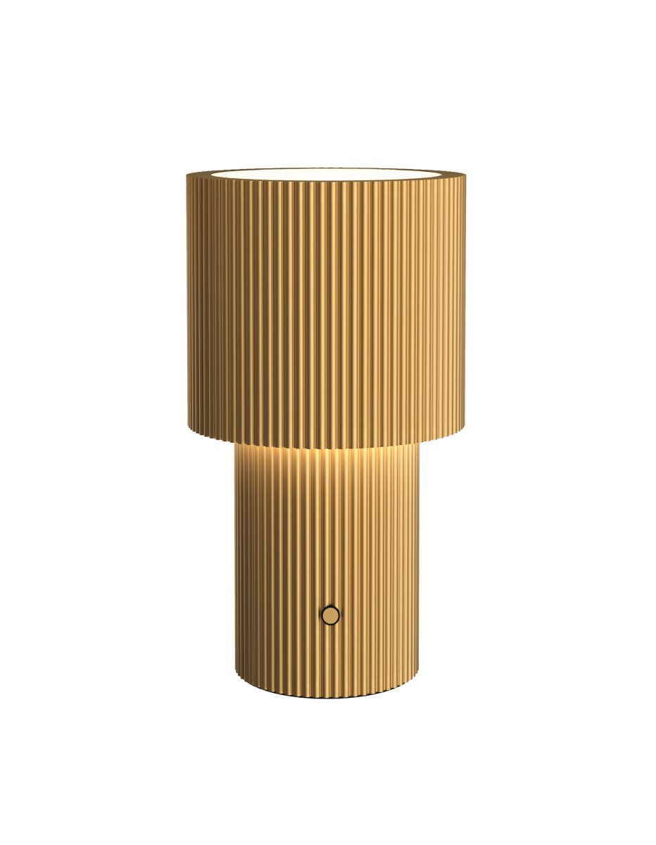 Iluma 22cm Kulta Siirrettävä valmistajalta Herstal - Ilumassa on integroitu LED, jonka l&auml;mmin valkoinen valo on 2700K ja valovirta 60 lumenia.