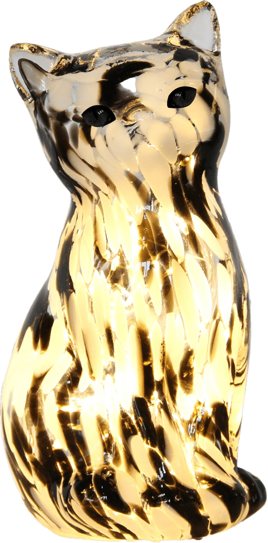 Katt 22cm Mustavalkoinen pöytävalaisin valmistajalta Pixie Design - Valaisimen sis&auml;ll&auml; on LED-nauha, jossa on pienet diodit, jotka levitt&auml;v&auml;t l&auml;mmint&auml; ja tunnelmallista valoa.