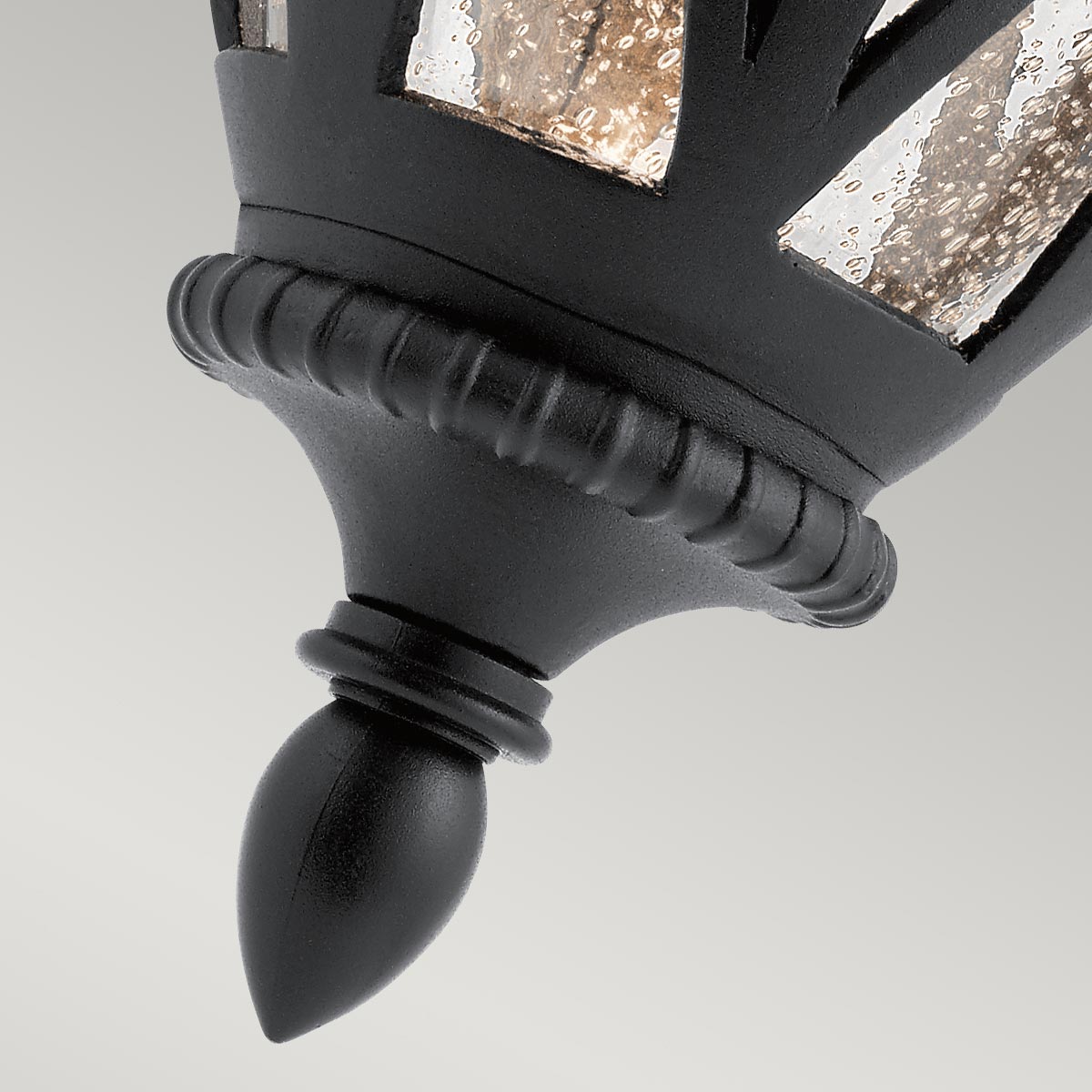 Admirals Cove Musta ulkovalo valmistajalta Elstead Lighting - Se on valmistettu komposiittimateriaalista, joka on säänkestävä ja kestää haastavia ulkoilmaelementtejä, kuten suolavettä ja UV-säteilyä.