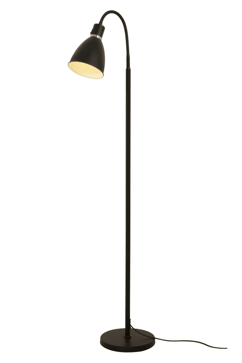 Idre 1 Musta lattiavalaisin valmistajalta Aneta Lighting - Idre on tyylikäs mattamustan metallin lattiavalaisin, jossa on tyylikäs kromirengas.
