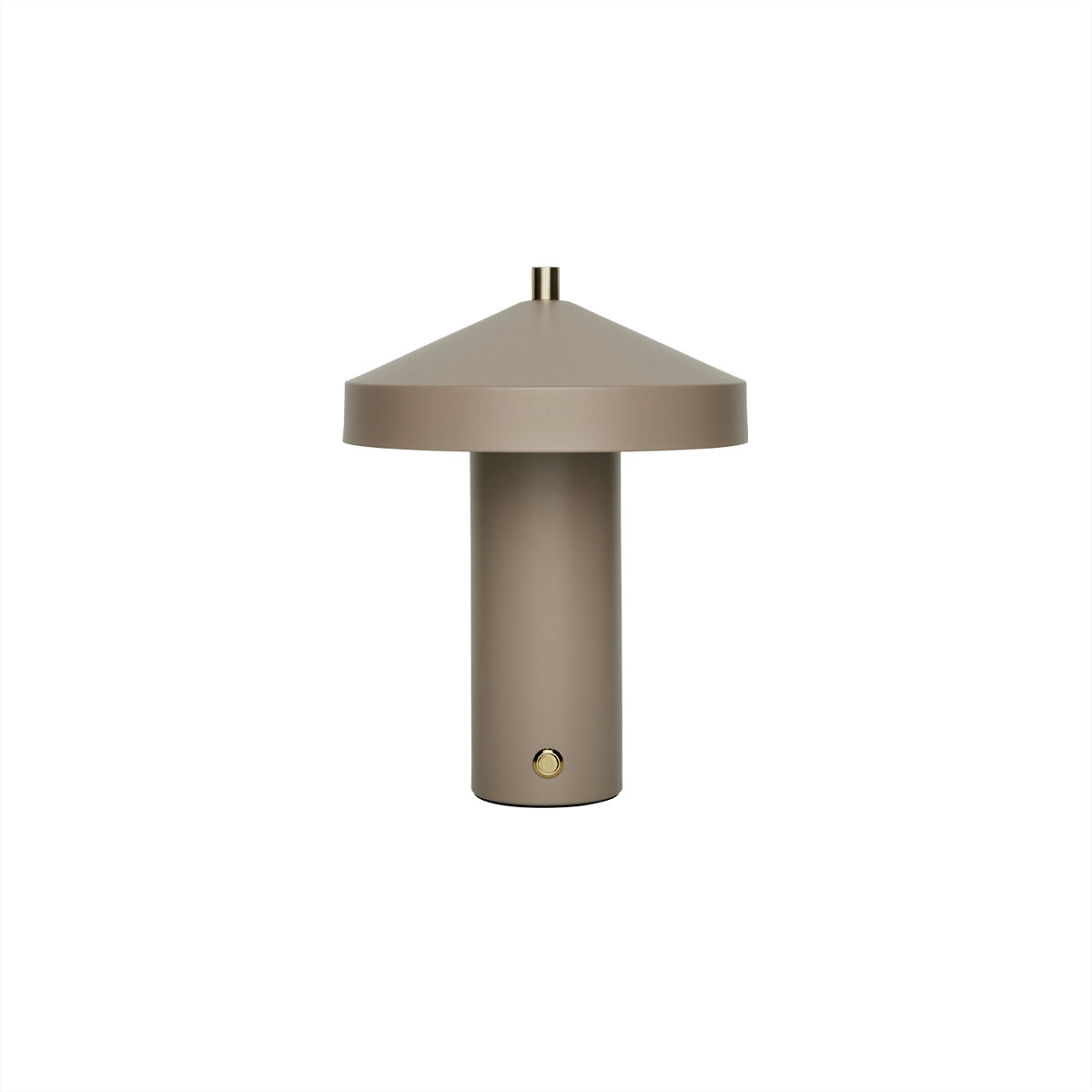 Hatto 25cm Beige Siirrettävä valmistajalta OYOY - Kolmen tason himmennystoiminnon ja energiatehokkaan LED-valon ansiosta se tarjoaa s&auml;&auml;dett&auml;v&auml;&auml; ja miellytt&auml;v&auml;&auml; valoa erilaisiin tarpeisiin.