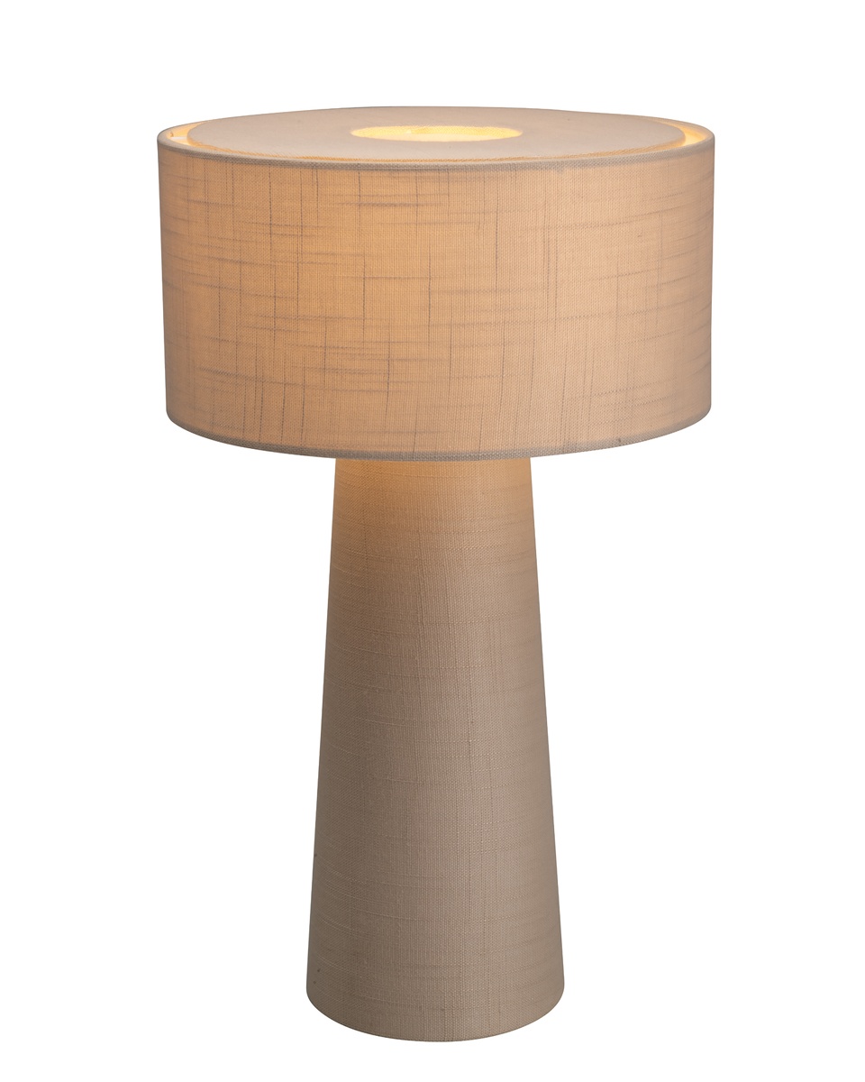 Linum 50cm Beige pöytävalaisin valmistajalta By Rydéns - Pellavakangas luo l&auml;mpim&auml;n ja miellytt&auml;v&auml;n valon, kun taas sis&auml;&auml;nrakennettu h&auml;ik&auml;isysuoja tarjoaa pehme&auml;n valonjaon ja luo viihtyis&auml;n tunnelman huoneeseen.