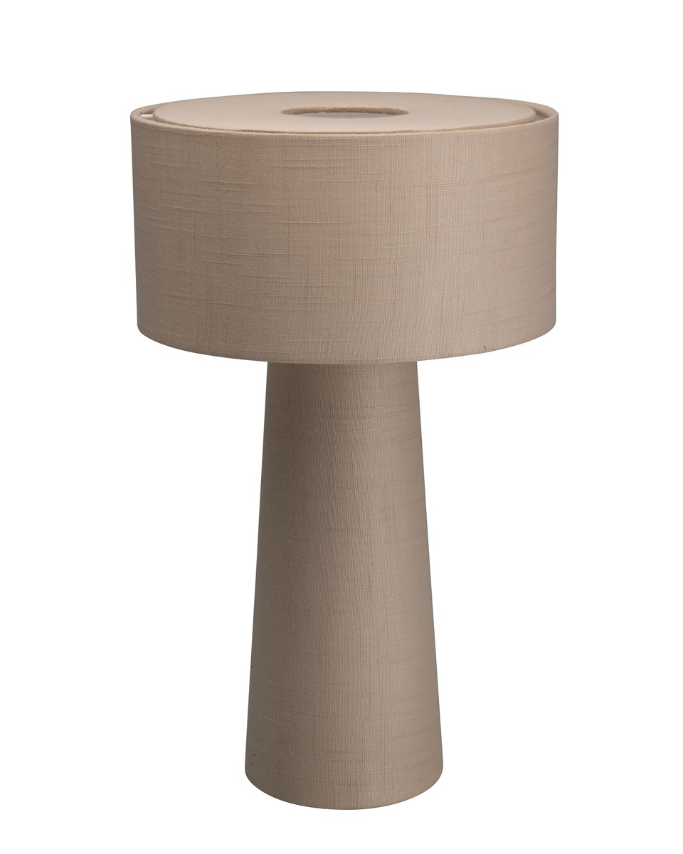 Linum 50cm Beige pöytävalaisin valmistajalta By Rydéns - Pellavakangas luo l&auml;mpim&auml;n ja miellytt&auml;v&auml;n valon, kun taas sis&auml;&auml;nrakennettu h&auml;ik&auml;isysuoja tarjoaa pehme&auml;n valonjaon ja luo viihtyis&auml;n tunnelman huoneeseen.