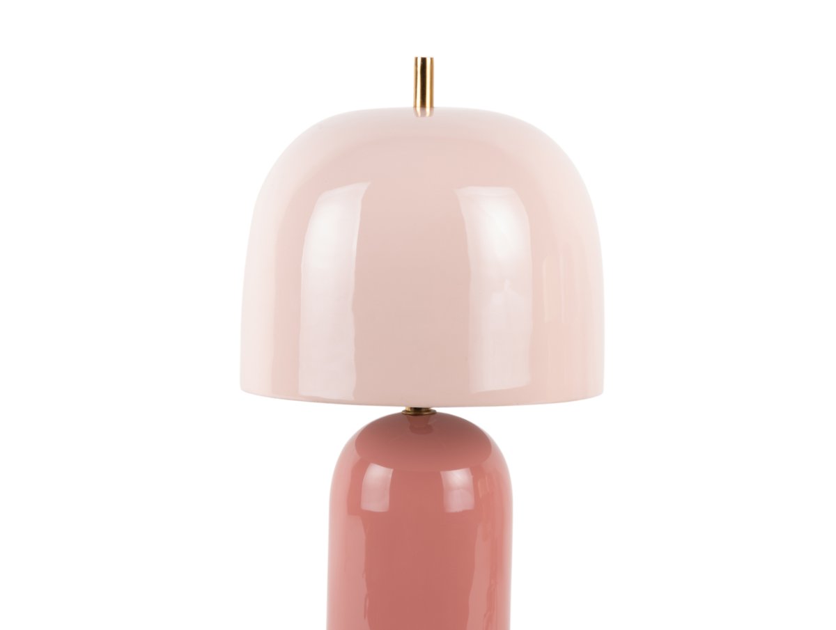 Rico 43cm Vaaleanpunainen pöytävalaisin valmistajalta Leitmotiv - Rico on tyylikäs metallinen pöytävalaisin, jossa on kiiltävä pinta ja elegantti kaksisävyinen muotoilu.