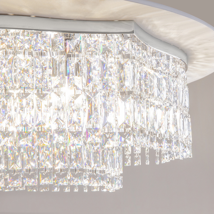 Dune Ø60 Kromi kristalli valmistajalta Maytoni - Kimaltelevat prismat vangitsevat valoa ja luovat huoneeseen ylellisen tunnelman.