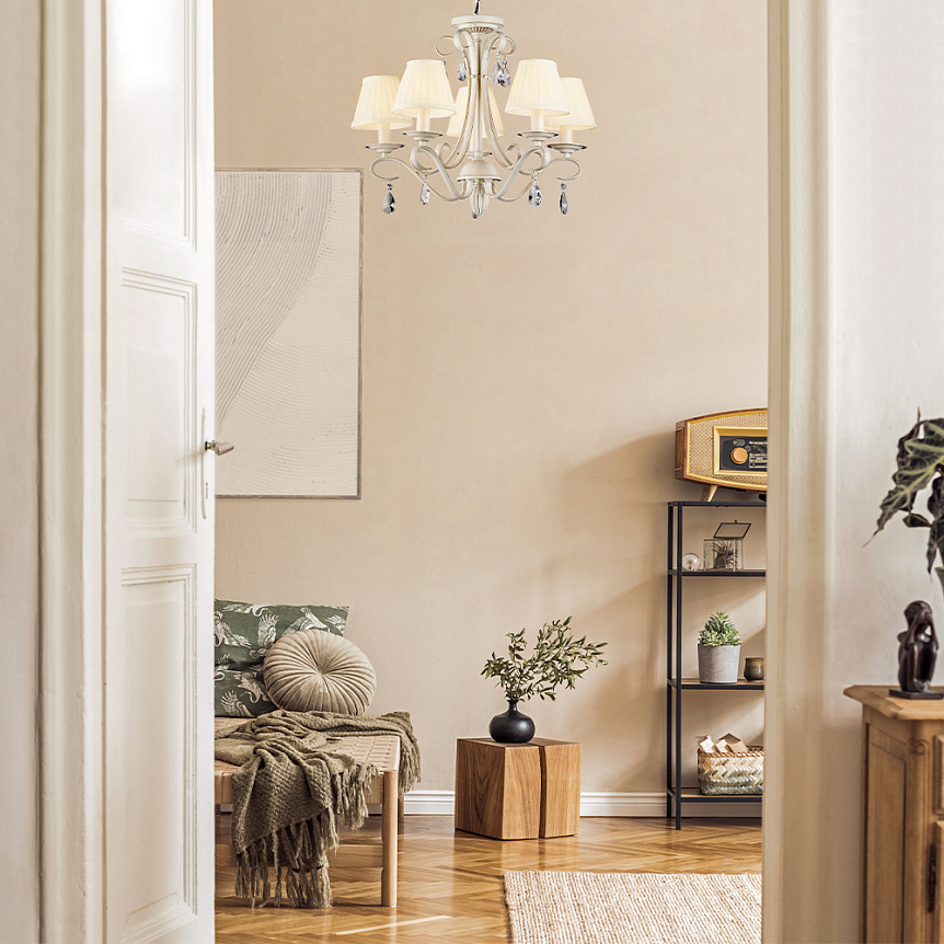 Brionia Ø58 Valkoinen kattovalaisin valmistajalta Maytoni - Brionia on klassinen metallikruunu, jossa on kaunis antiikkivalkoinen viimeistely.