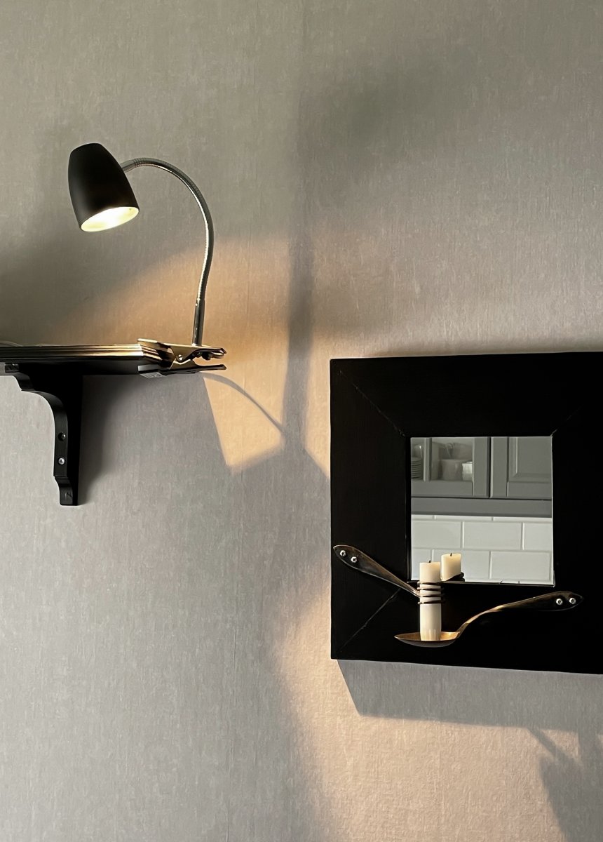 Sandnes Musta nipistinvalaisin valmistajalta Aneta Lighting - 