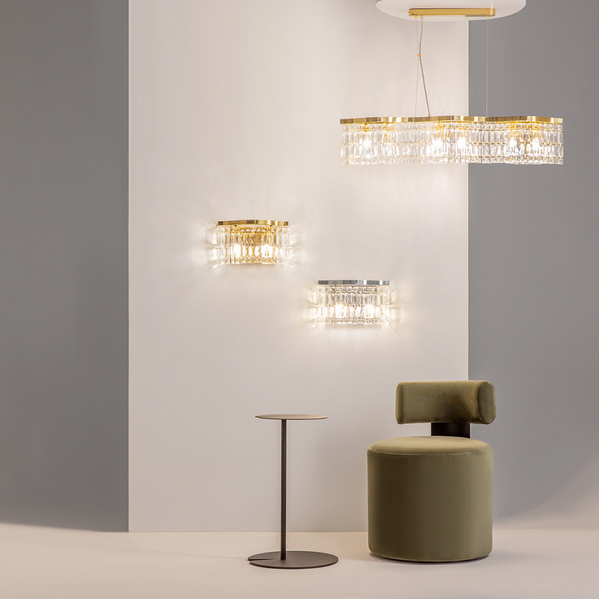 Dune 93cm Kulta kristalli valmistajalta Maytoni - Kimaltelevat prismat vangitsevat valoa ja luovat huoneeseen ylellisen tunnelman.
