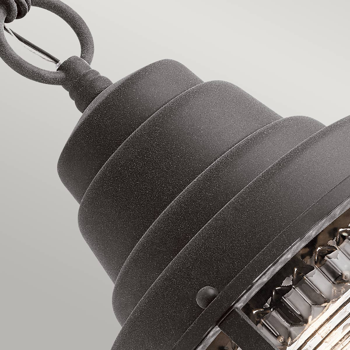 Chance Harbor 43cm Sinkki valmistajalta Elstead Lighting - Chance Harbor &auml;r en klassisk och robust takpendel med en design inspirerad av maritim stil.