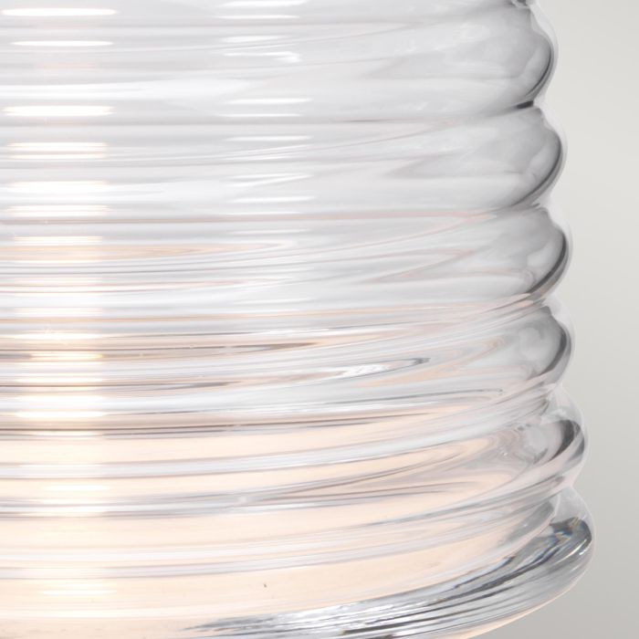 Milne 64cm Sininen pöytävalaisin valmistajalta Elstead Lighting - Till sk&auml;rmen beh&ouml;vs en E27 ljusk&auml;lla (ej inkluderad) och till basen ing&aring;r en utbytbar 8W LED GU10-lampa, som ger 560 lumen vid en f&auml;rgtemperatur p&aring; 3000K.