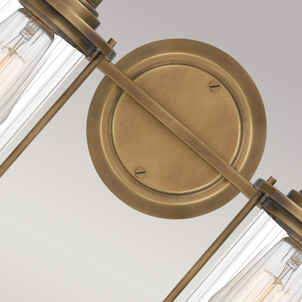 Riggs 38cm Raaka messinki kylpyhuoneen valaisin valmistajalta Elstead Lighting - 