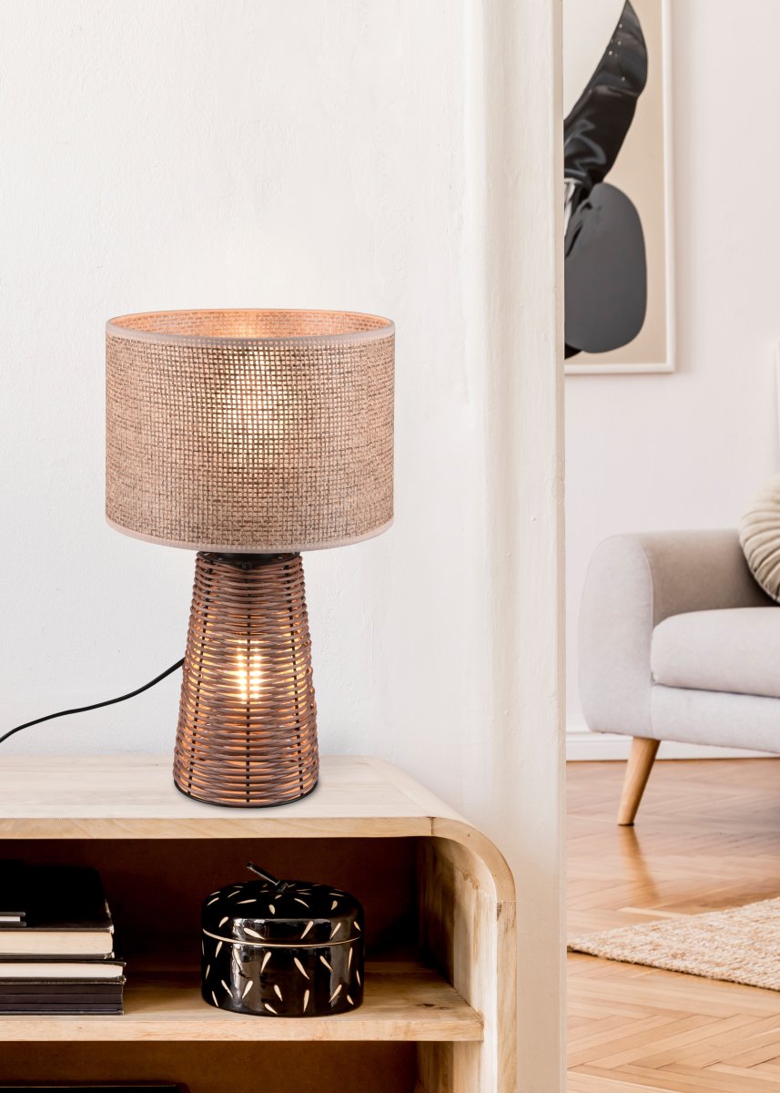 Straw 40cm Luonto pöytävalaisin valmistajalta Trio Lighting - 