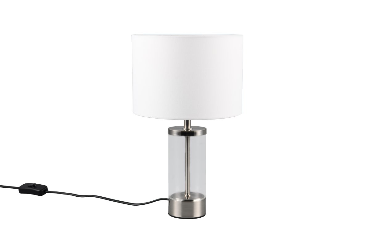 Grazia 34cm Valkoinen pöytävalaisin valmistajalta Trio Lighting - Pöytävalaisin Grazia yhdistää tyylikkään kangasvarjostimen tyylikkääseen lieriömäiseen lasi- ja metallijalkaan, mikä antaa harmonisen ja hienostuneen vaikutelman.