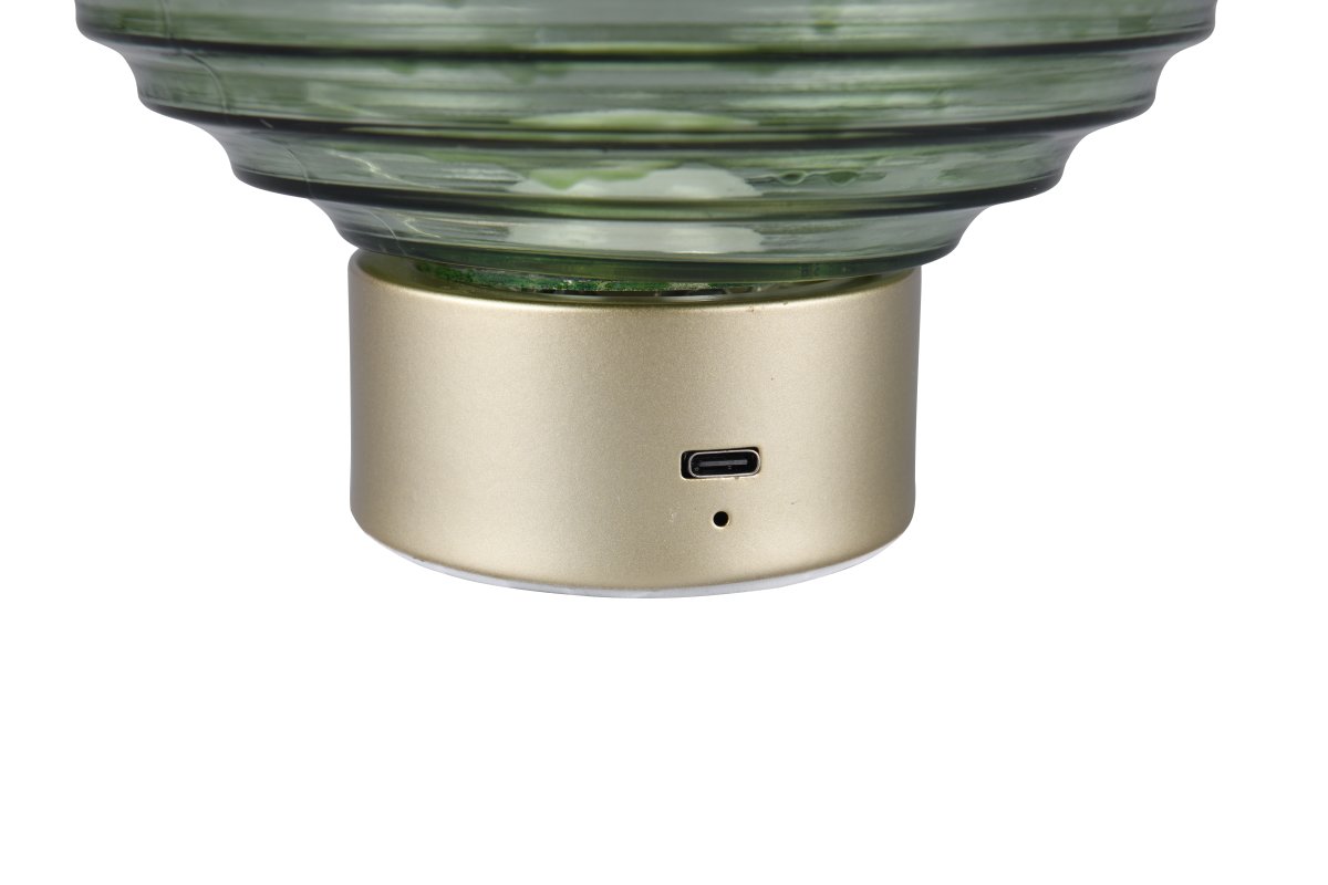 Earl 14cm Vihreä Siirrettävä valmistajalta Trio Lighting - Integroidun ladattavan akun ansiosta se voidaan sijoittaa joustavasti minne tahansa luodaksesi rennon tunnelman, ja vain 14 cm:n korkeudellaan se on helppo sijoittaa mille tahansa hyllylle.