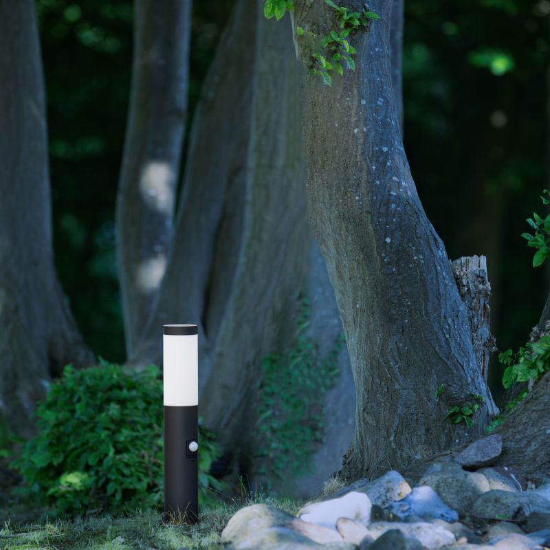 Dody 45cm Musta pylväsvalaisimet valmistajalta Brilliant - Dody on tyylikäs pollarivalaisin, joka sopii täydellisesti ajoväylille, käytäville ja terasseille.