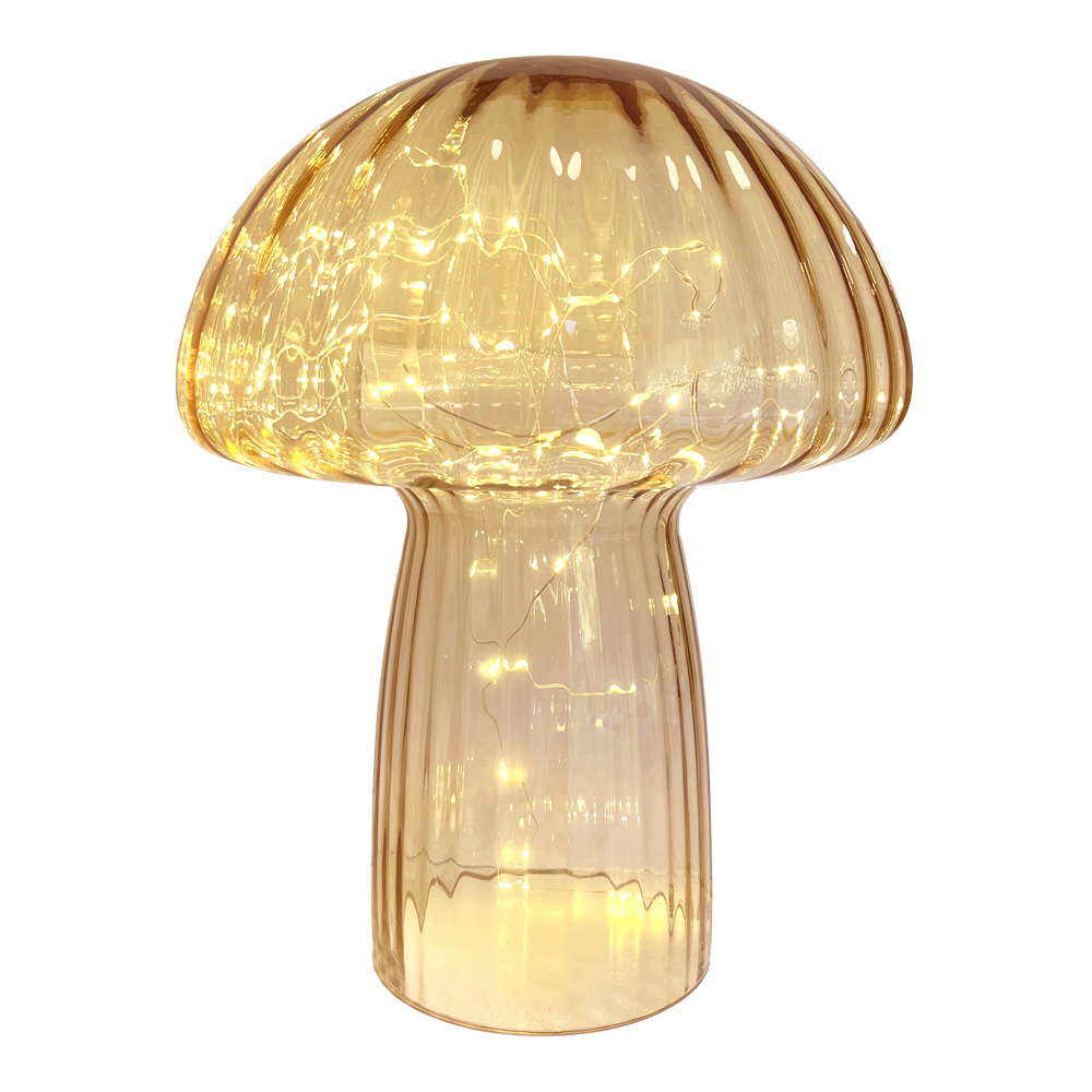 Mushroom 35cm Beige pöytävalaisin valmistajalta Pixie Design - Valaisin on IP20-luokiteltu ja sopii sis&auml;k&auml;ytt&ouml;&ouml;n, ja adapteri sis&auml;ltyy toimitukseen.