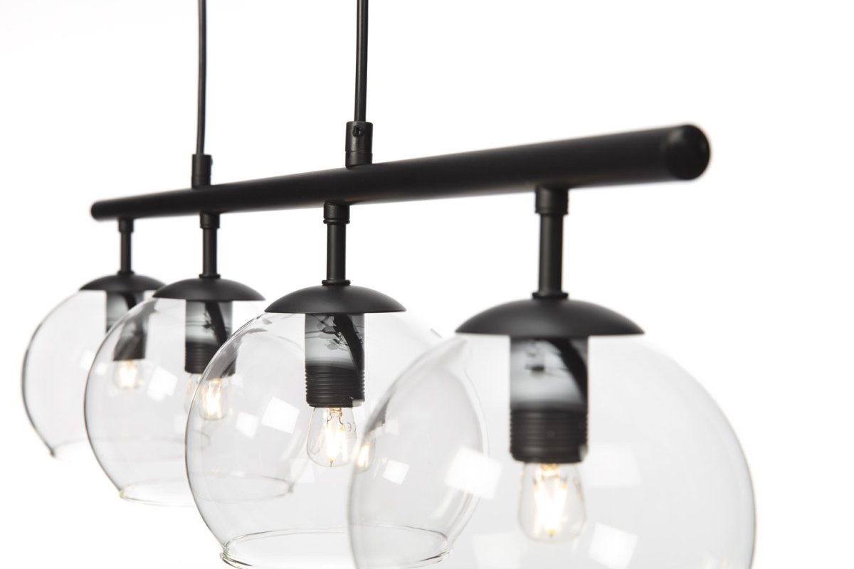 Globi 4 78cm Musta/läpinäkyvä kattovalaisin valmistajalta Nordic Lighting - Globi 4 on tyylik&auml;s kattovalaisin, joka yhdist&auml;&auml; modernin muotoilun pehmeisiin muotoihin.