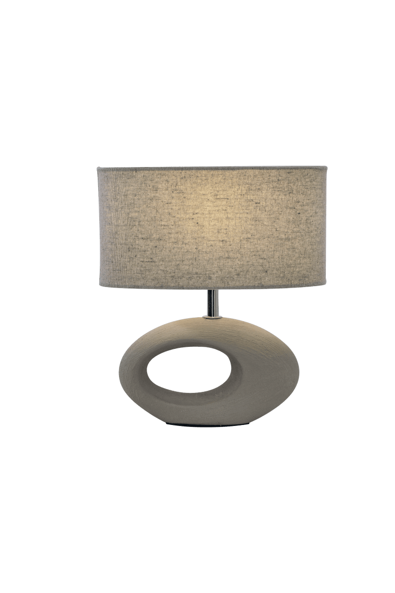 Olina 24cm Ruskea pöytävalaisin valmistajalta Aneta Lighting - Olina-pöytävalaisimessa on ruskea keraaminen jalka, moderni muotoilu ja soikea beigenvärinen tekstiilivarjostin.