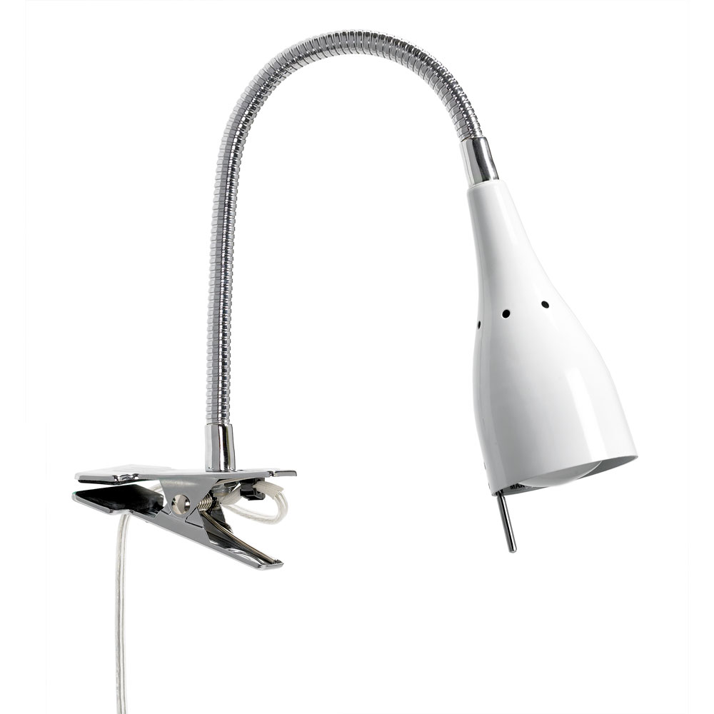 Tanum Valkoinen nipistinvalaisin valmistajalta Armaturhantverk - Yhdist&auml; toimivuus ja tyyli t&auml;h&auml;n monipuoliseen kiinnitysvalaisimeen, jota voidaan helposti siirt&auml;&auml; ja mukauttaa tarpeidesi mukaan.