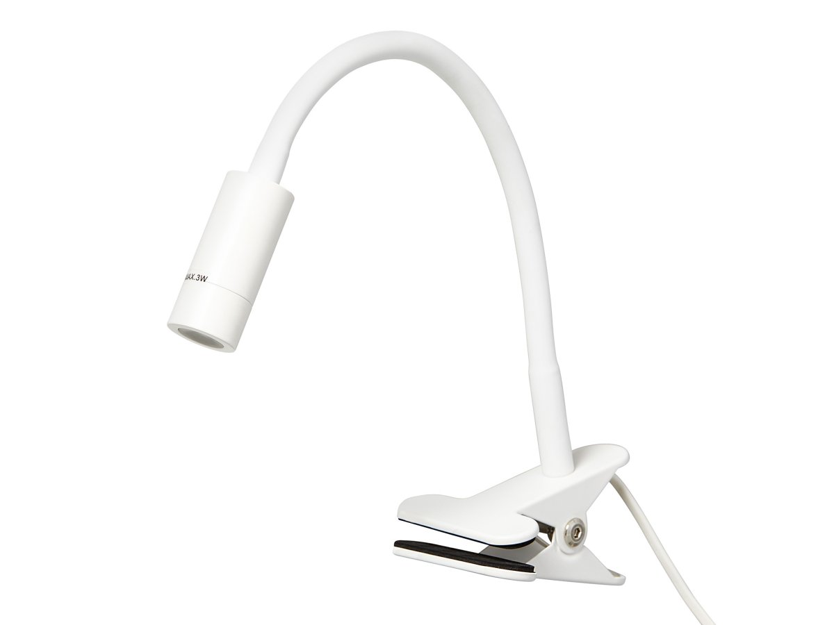 Arholma Valkoinen nipistinvalaisin valmistajalta Armaturhantverk - T&auml;m&auml; joustava ja joustava valkoinen puristuslamppu tarjoaa yksinkertaisen ja toimivan valaistuksen, kun sit&auml; tarvitset.